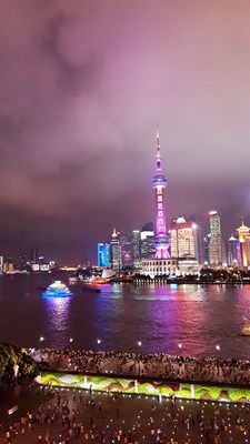 凌晨两点的上海 Galaxy S6极限暗光街拍