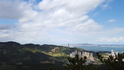 山海之间