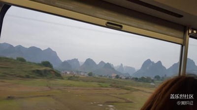 没事去桂林玩，火车上拍的山