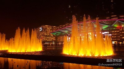 冬日里的暖意+珠海+雨天城市一角