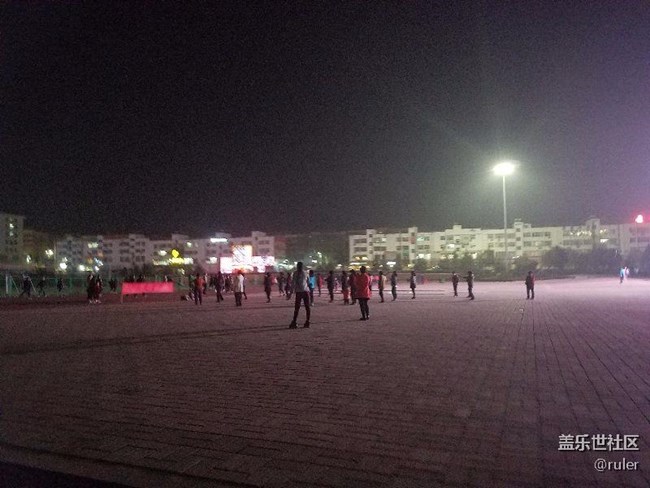 京东一天到货,秀一下产品和夜拍 - 盖乐世社区