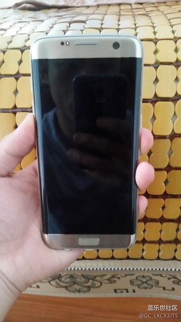 三星S7 edge 黑屏 - 盖乐世社区 - 三星手机官方