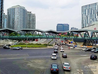 金沙江路真北路人行天桥