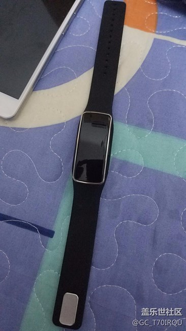 买s7 送的那个计步的表下什么app来的？