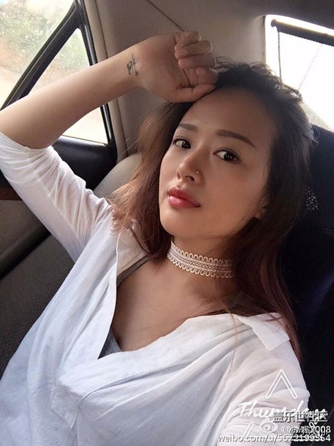 各位盖乐世粉，看在美女我头像上。可不可以访问我