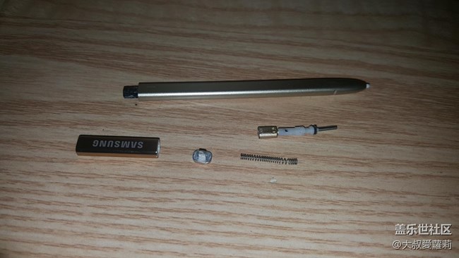 三星note5触控笔拆解