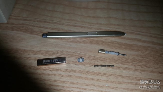 三星note5触控笔拆解