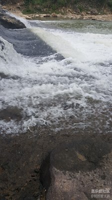 河流