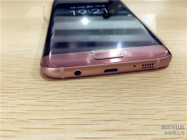 妹子们的最爱！S7edge 莹钻粉 图赏