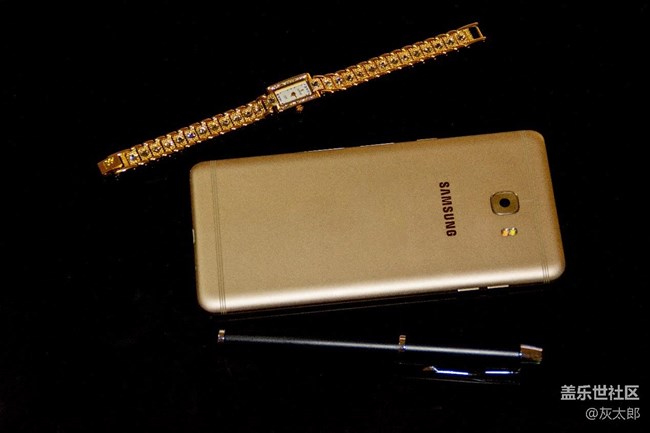 走心之作三星C系中国特供机又添新成员Galaxy C9 Pro