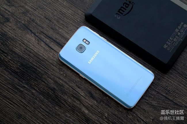 再度续写曲面传奇，珊瑚蓝版三星Galaxy S7 edge惊艳四射
