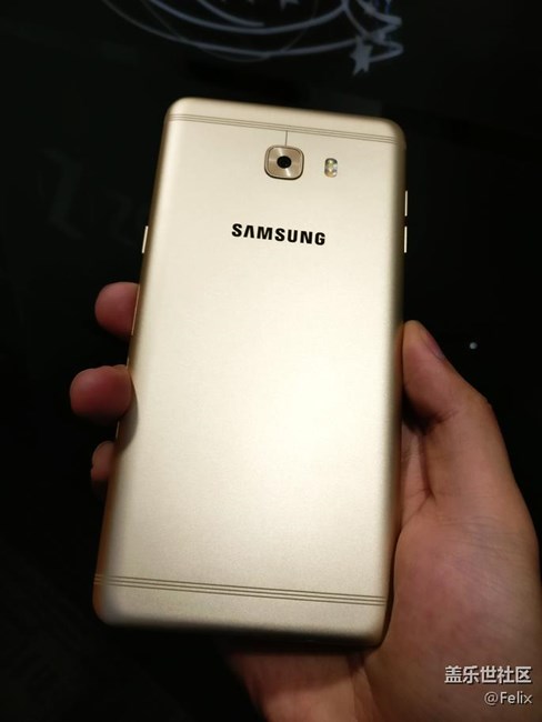 大屏新旗舰 三星GALAXY C9 Pro开箱图赏