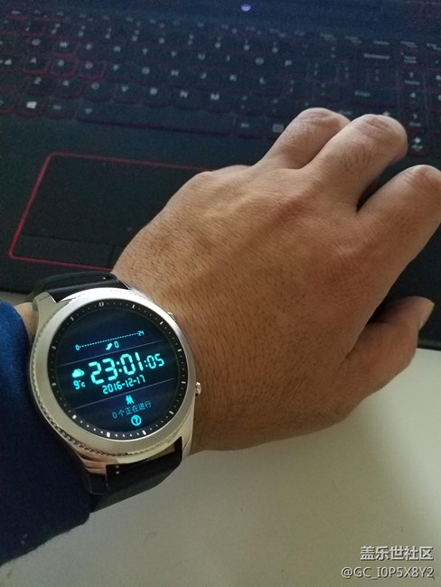 【用科技智造时间】与她结缘，为她点赞