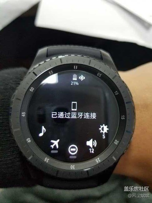 我的S3充电的时候会提示请使用原装充电器 你们的会这样吗