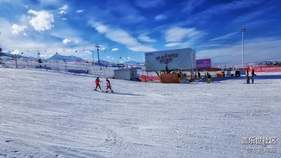【圣诞狂欢】+乌鲁木齐+滑雪迎圣诞