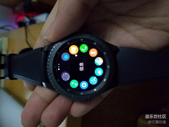 【用科技智造时间】终于等到你~炫酷的Gear S3