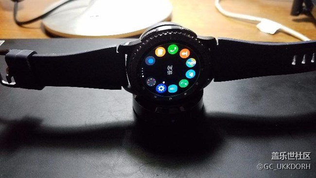 【用科技智造时间】晒单分享，先锋版gear s3