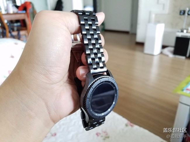 Gear s3 先锋版 更换新表带