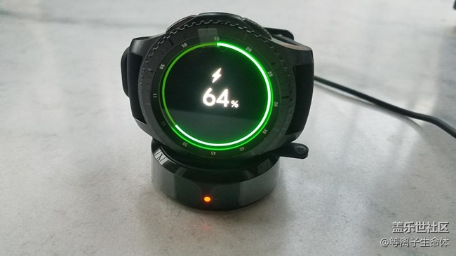 秀一下我的Gear S3 今天下午刚拿到货