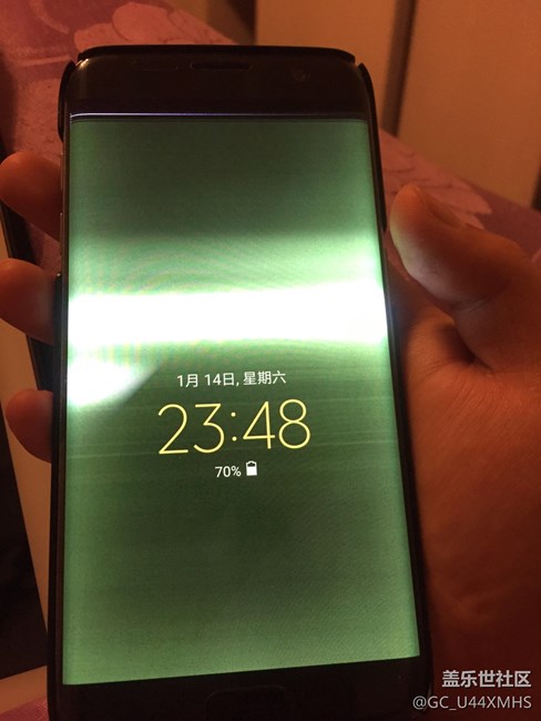 手机摔了，给看看大概啥问题，是内屏坏了，还是啥硬件问题
