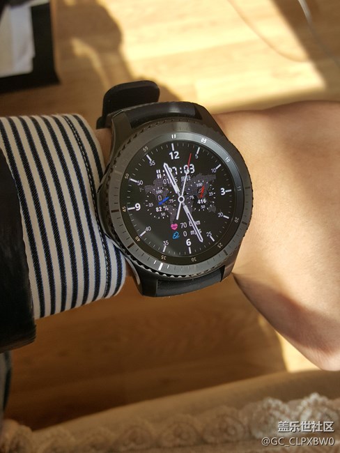 【用科技智造时间】Gear S3先锋版，晒单