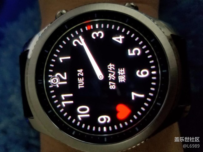 Gear S3 显示问题