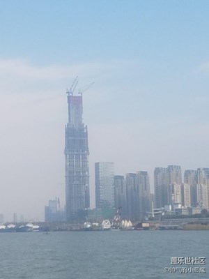 武汉第一高楼
