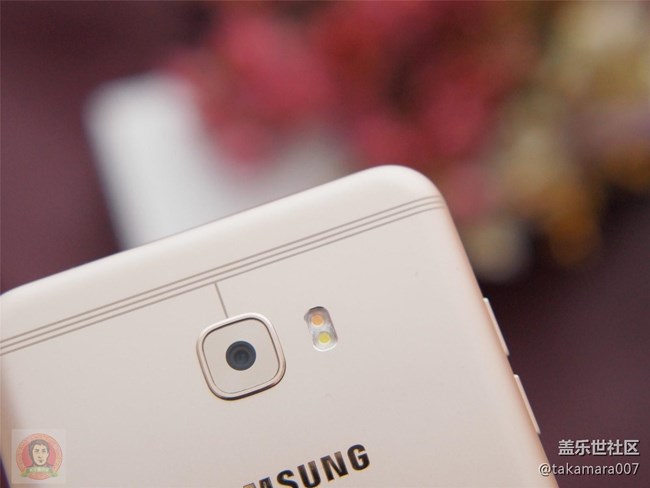 三星Galaxy C7 Pro 开箱上手图集 三星Galaxy C7 Pro 开箱上手图集