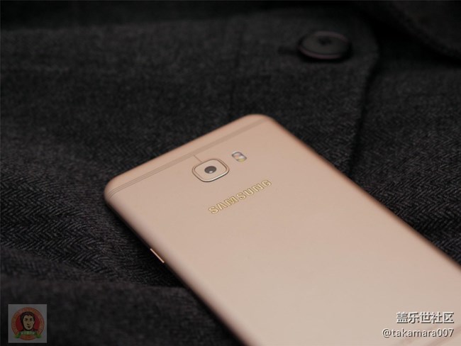 三星Galaxy C7 Pro 开箱上手图集