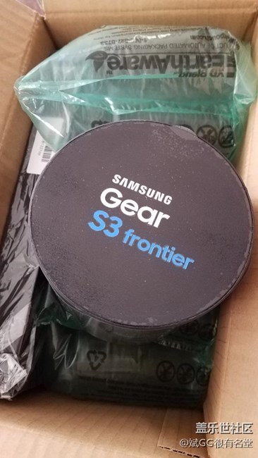 三星gear s3官网买的 今天到货开箱