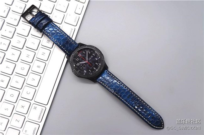 三星gear S3真皮表带种最好看。来晒晒你们的图吧！！！