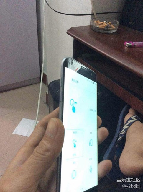 今天去售后更换前屏后盖加卡托 还颜色