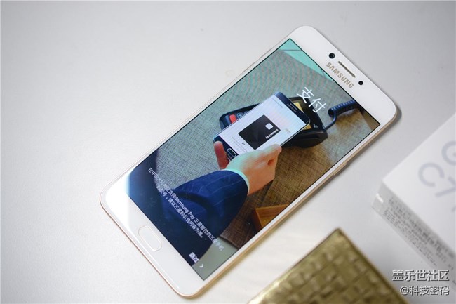 表现全面售价亲民，看三星Galaxy C7 Pro体验评测