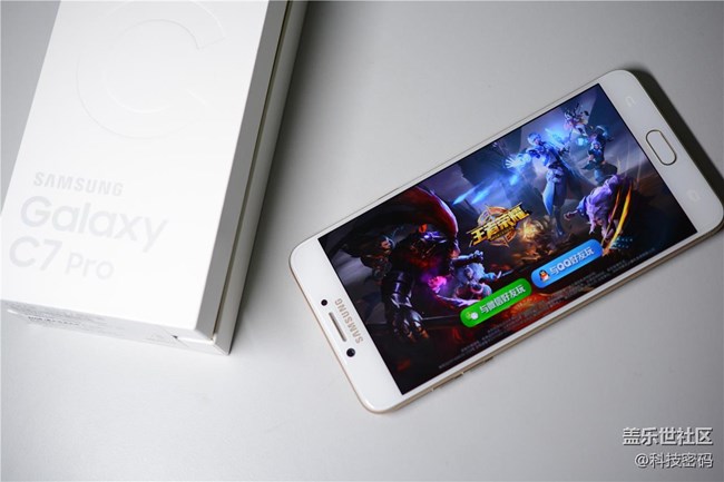 表现全面售价亲民，看三星Galaxy C7 Pro体验评测