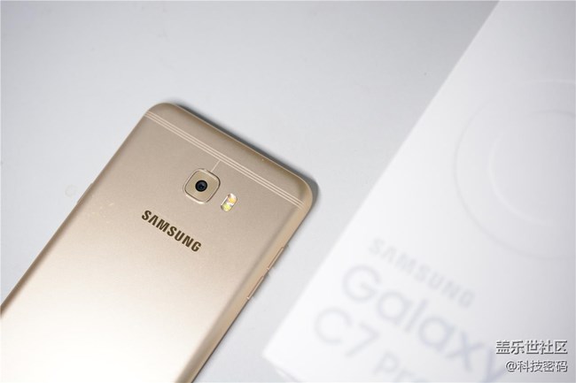 表现全面售价亲民，看三星Galaxy C7 Pro体验评测