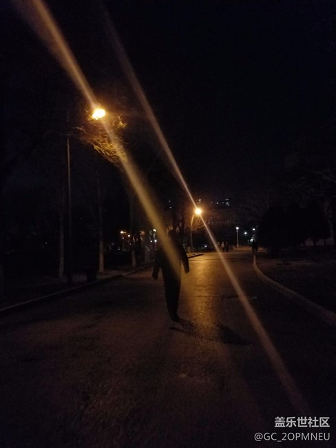 S7照相路灯为什么是这样
