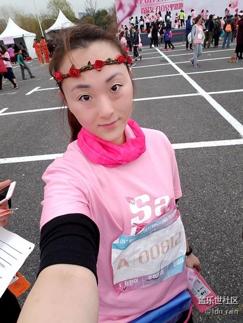 樱花节首届女子十公里路跑