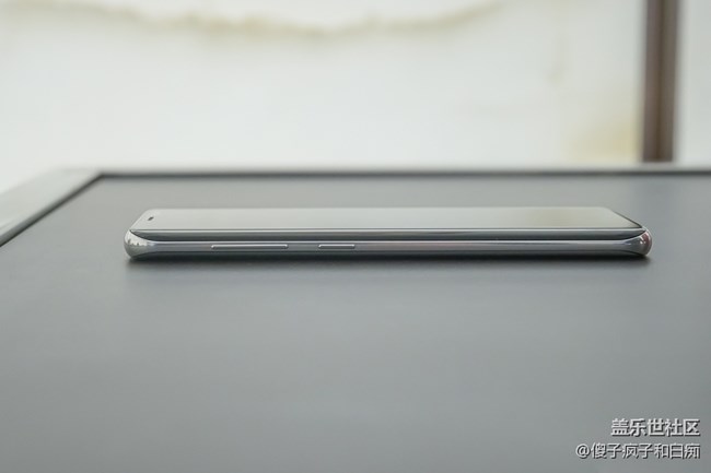 三星盖乐世S8真机图赏，科技与艺术的完美结合