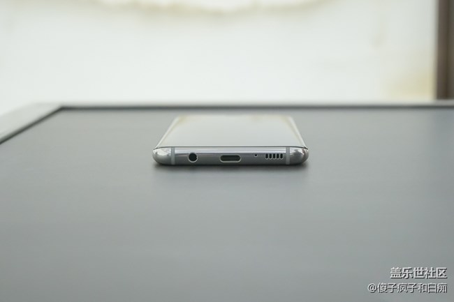 三星盖乐世S8真机图赏，科技与艺术的完美结合