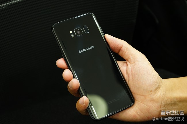 18张一手真机实拍图，为你呈现一个真实的 Galaxy S8 / S8+