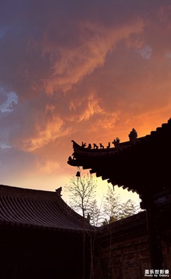 多彩世界