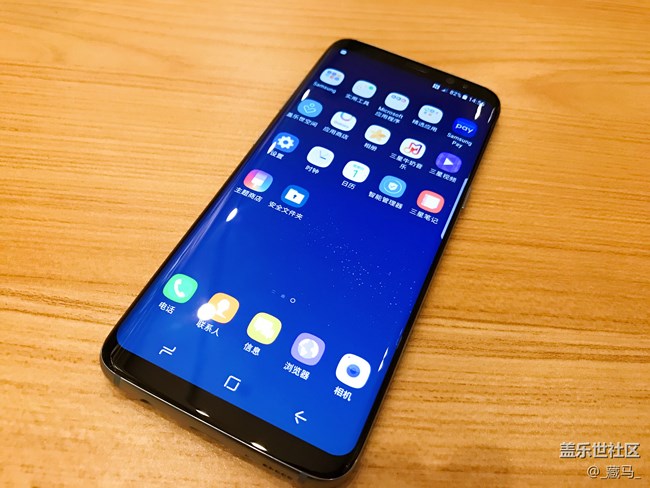 颜值即正义 初识Galaxy S8+（外观篇）