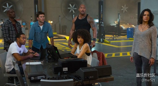 《速度与*8》上映前7分钟带你回顾16年系列