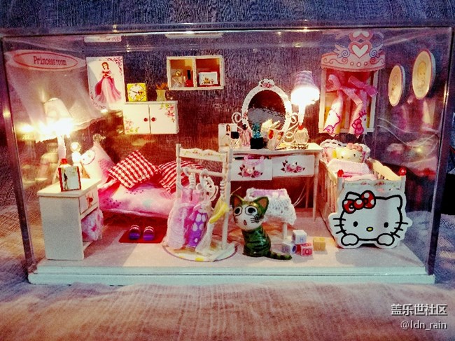 出自小妮子手中的kt公主屋