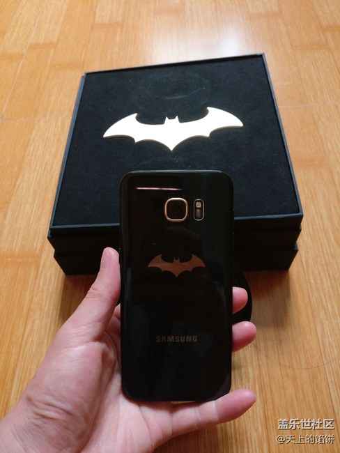 #我是极客#我的三星Galaxy S7edge蝙蝠侠版