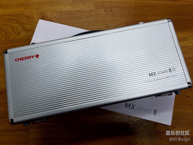 #我是极客# Cherry首款87键游戏键盘-MXBoard 8.0