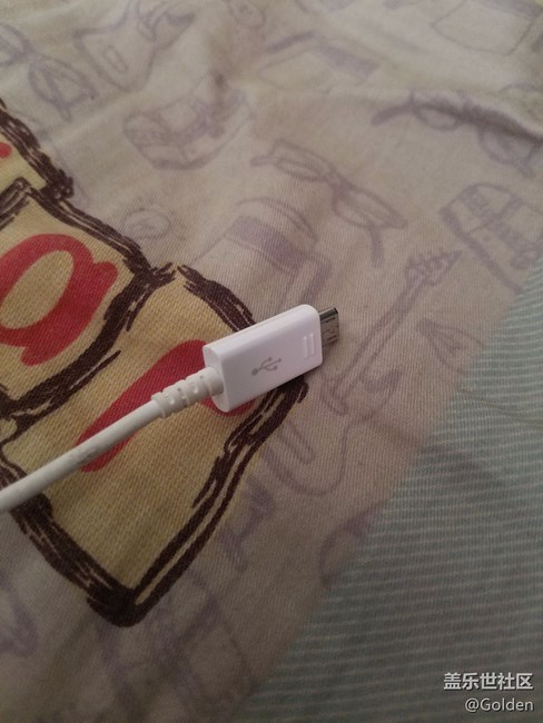 现在充电链接手机一端的头烫得不行