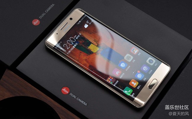 都是曲面屏，颜值差距怎么这么大呢？