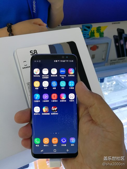已实体店交定金，你们是买S8还是S8+？
