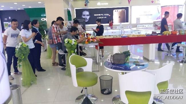 楚雄区域  rainbow  team  队三星S8品鉴会预定现场